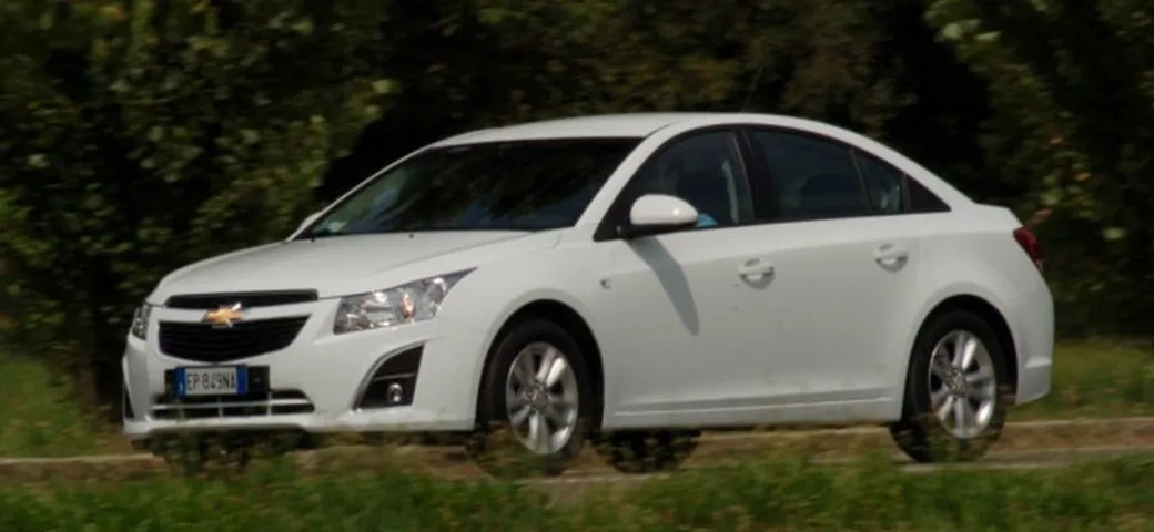 Chevrolet Cruze GPL: consumi, caratteristiche e prova su strada