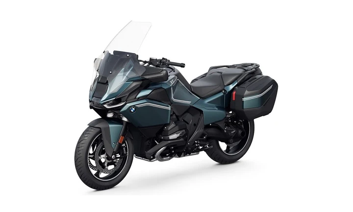 BMW R 1300 RT: tutto sulla nuova moto da turismo con motore boxer