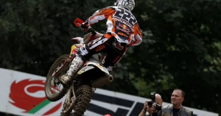 Motocross: Antonio Cairoli ad un passo dal titolo, vince anche in Repubblica Ceca