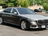 Mercedes-Maybach S 580 rubata, 12 ore dopo compare in annuncio di auto usate