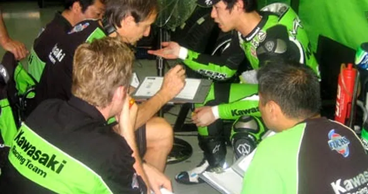 '06 kawasaki Ninja ZX-RR, l'incognita verde