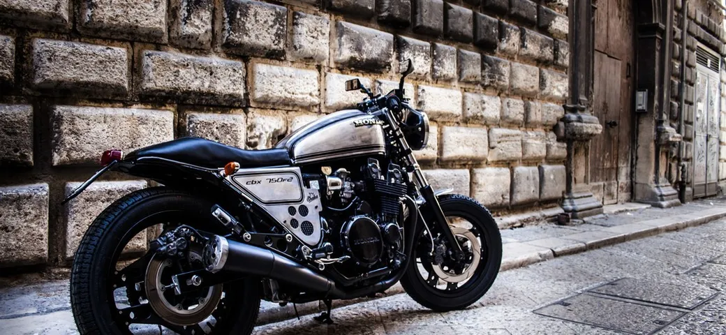 Honda CBX 750 F2 Silver Cruise by Shaka Garage