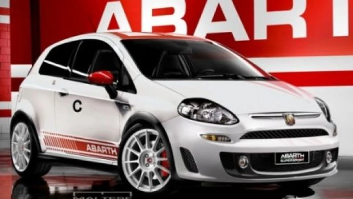 Abarth Punto Evo: prima ricostruzione grafica