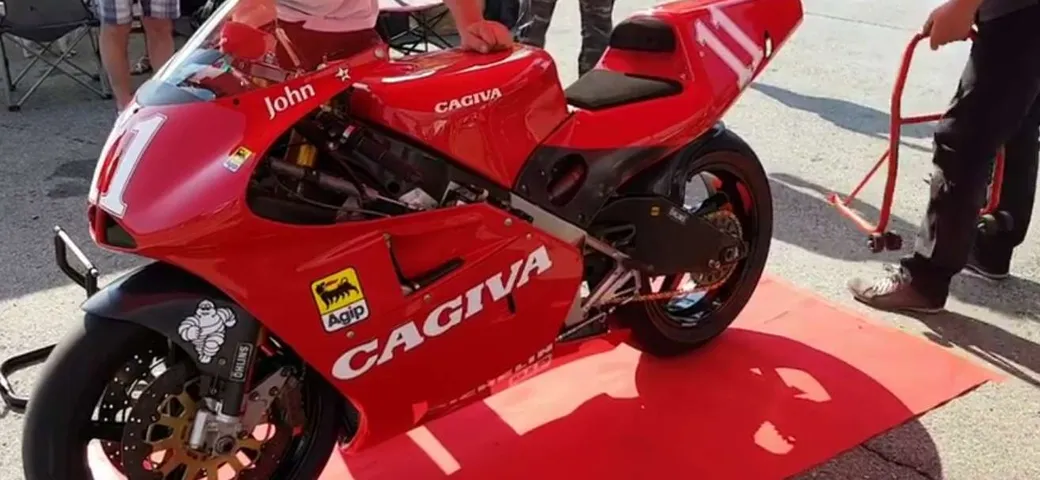 Emozioni a due tempi: la melodia della Cagiva C594 da GP