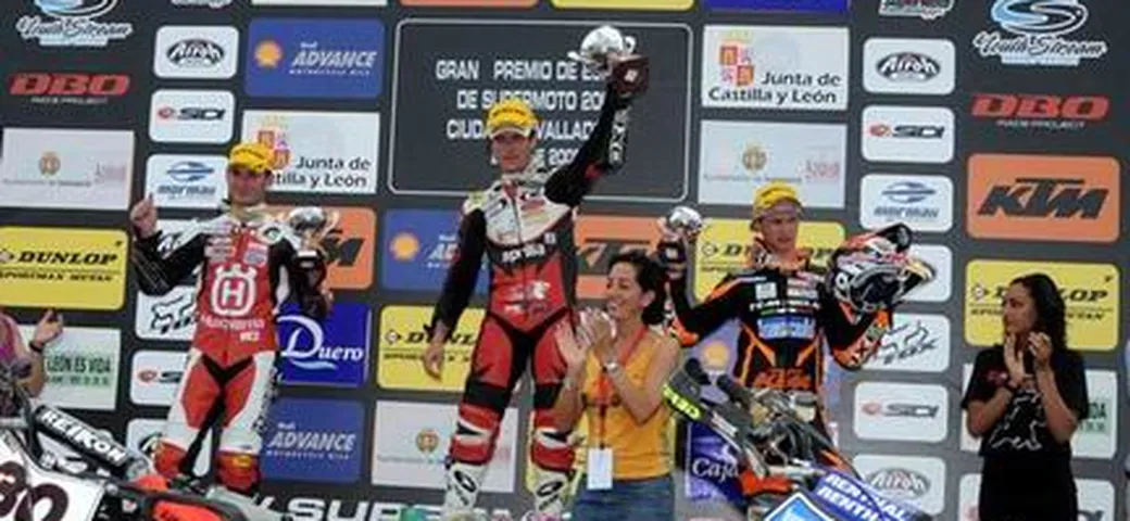 Mondiale Supermoto Spagna: Lazzarini infiamma la S1, Chareyre la S2