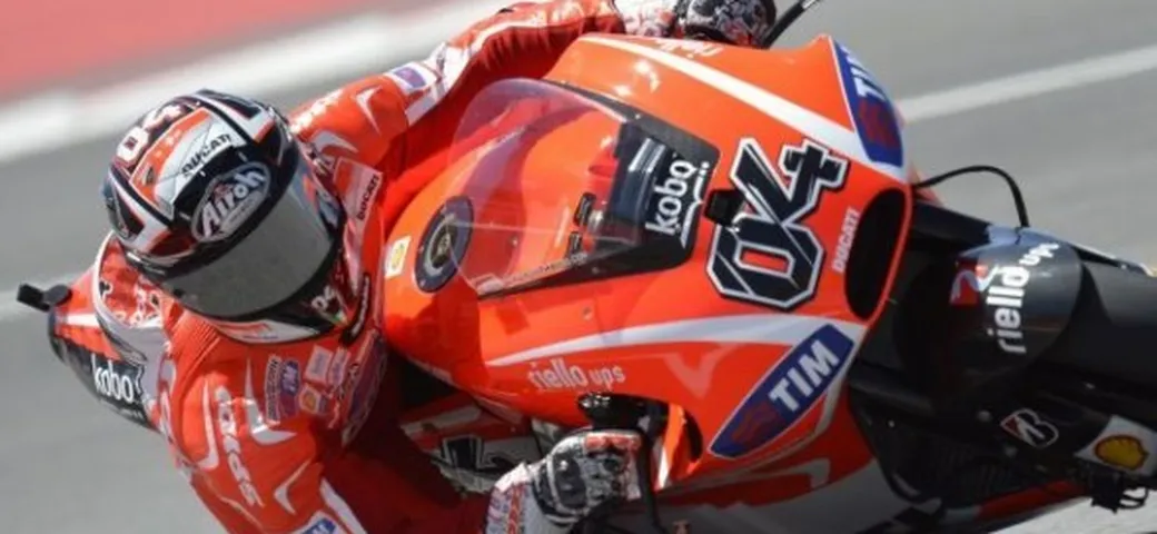 MotoGP Le Mans, Pedrosa “chirurgo” vincente. Super Crutchlow, Marquez, Dovizioso. Rossi a terra.
