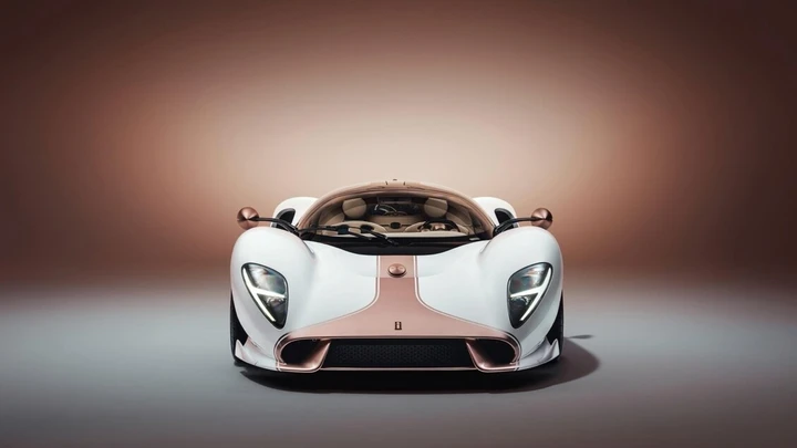 De Tomaso P72, pronta alla produzione la supercar artigianale