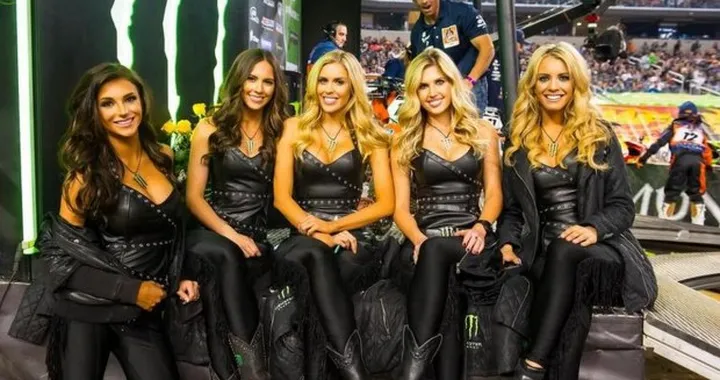 AMA Supercross Monster Girls 2015