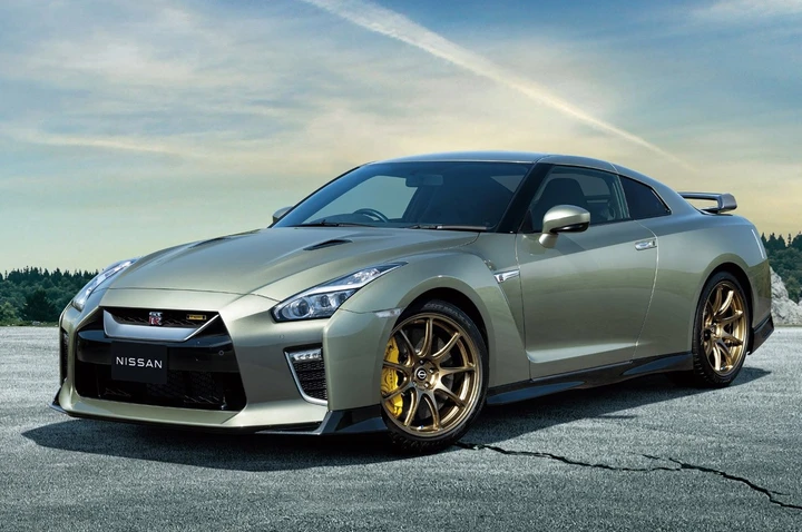 Nissan GT-R 2022: le nuove versioni T-Spec