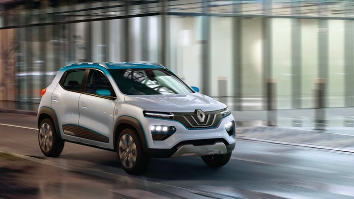 Renault al lavoro su un'auto elettrica da 20.000 €