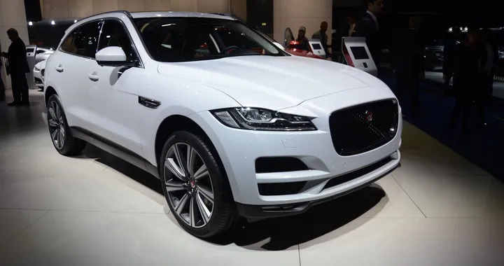 Jaguar F-Pace al Salone di Francoforte 2015 Live