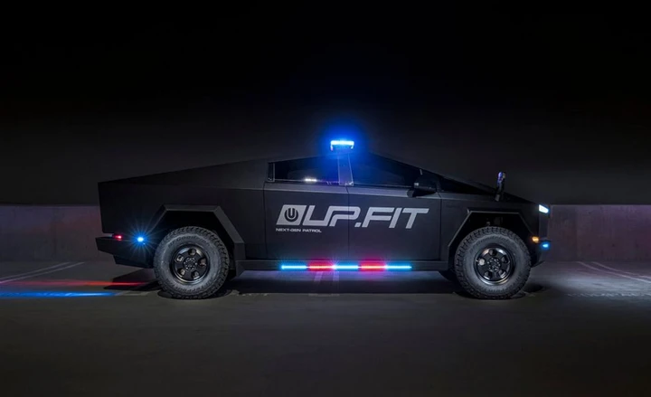 Tesla Cybertruck polizia