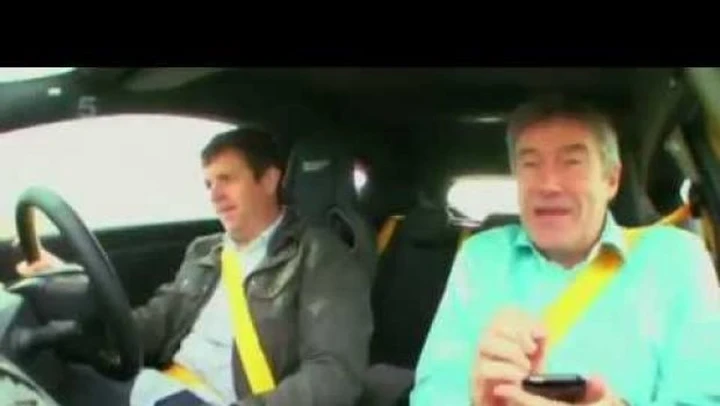 Video: Fifth Gear confronta Renault Megane RS Trophy e Nissan 370Z