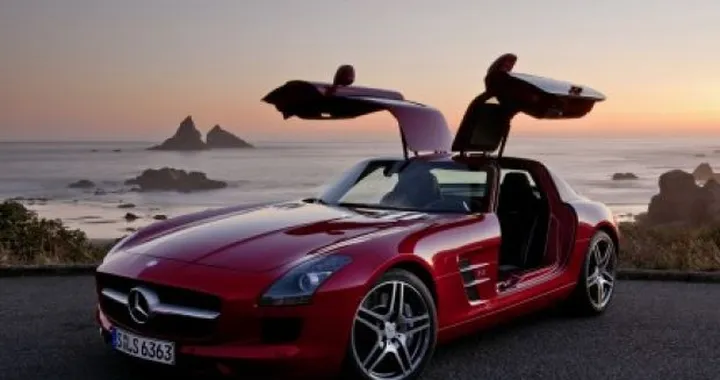 Svizzera: multa da 1 milione di Euro per una Mercedes SLS AMG