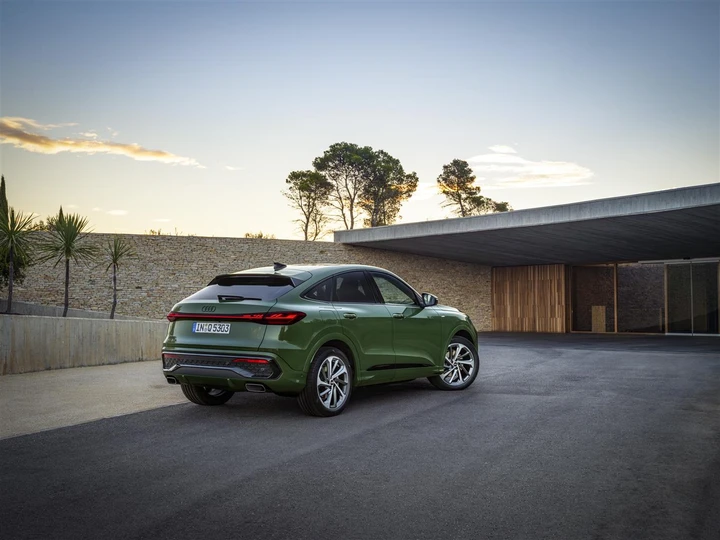 Audi Q5 Sportback prezzi