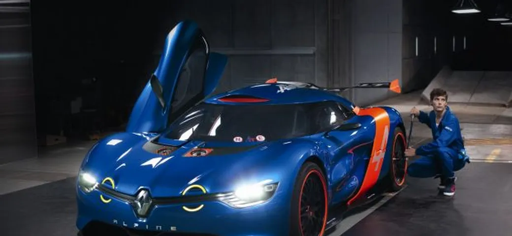 Renault Alpine: la sportiva francese arriva nel 2015