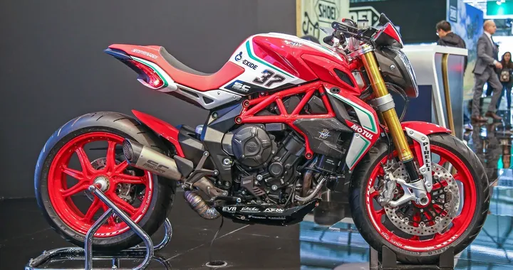 MV Agusta Dragster 800 RR MY 2018