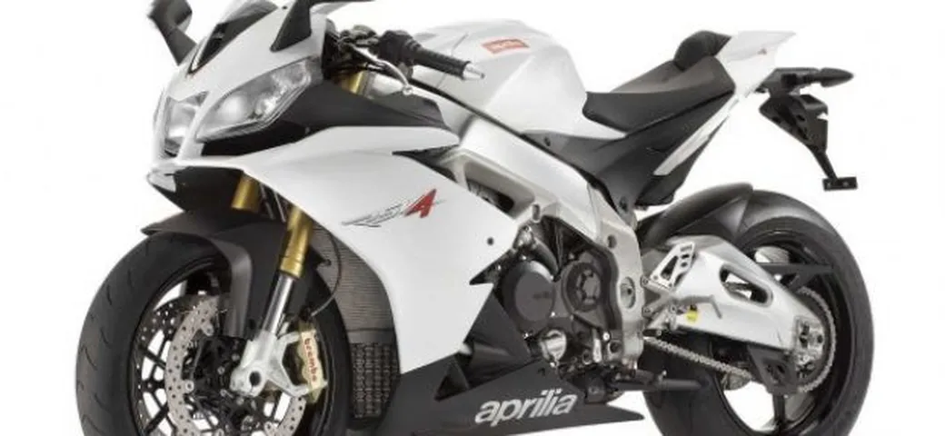 Aprilia RSV4 R APRC 2011