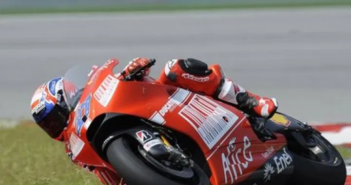 MotoGP a Sepang, Test Day 3: Stoner precede Rossi e Capirossi.  Più indietro Lorenzo, assente Pedrosa