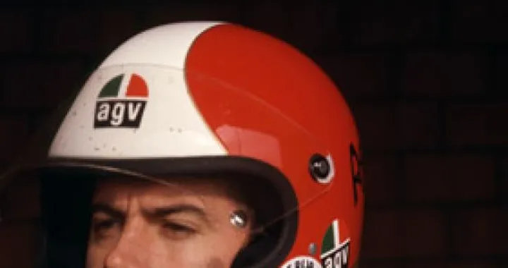 Giacomo Agostini incontra i fan a Siracusa