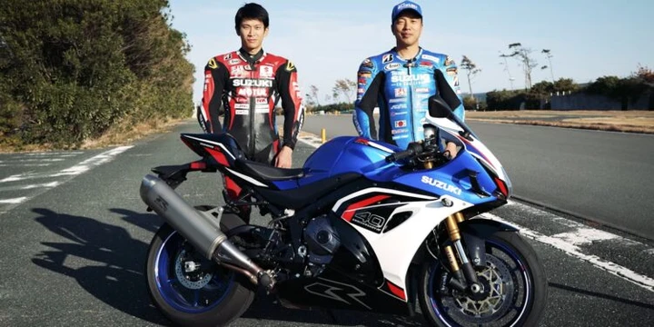 I piloti da corsa recensiscono la nuova Suzuki GSX-R1000R [VIDEO]