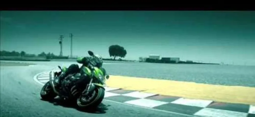 Kawasaki Z750R 2011, video promo