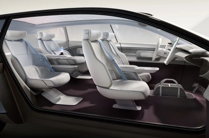 Volvo Concept Recharge: video teaser