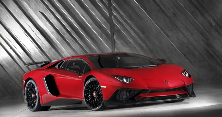 Lamborghini Aventador LP 750-4 SV: gira al Nurburgring in 7' [Video]