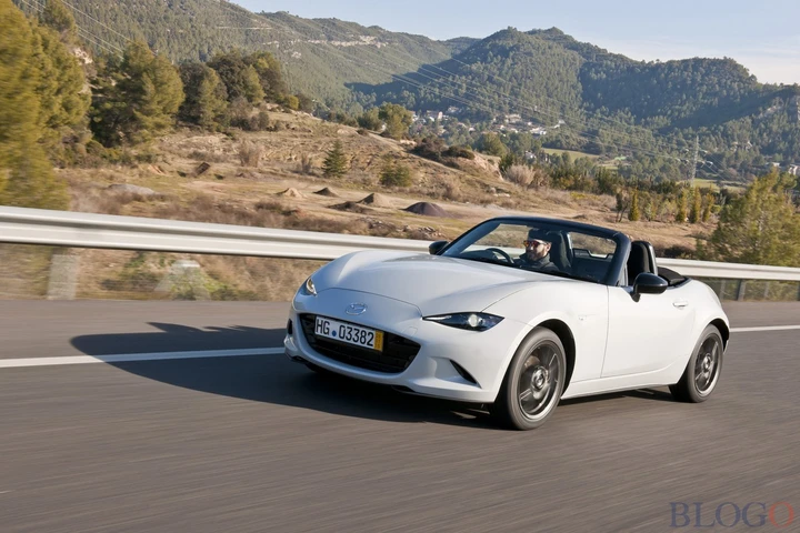 Mazda MX-5: il bilanciamento perfetto [Video]