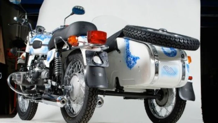 Ural Gzhel e Sahara special edition 2009