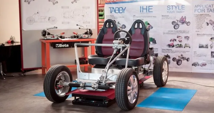 Bastano 42 minuti per assemblare un'automobile. E' il record della Tabby