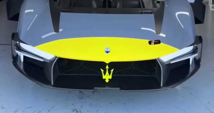 Maserati MCXtrema, consegnata la vettura solo per la pista: valore di 900.000 euro