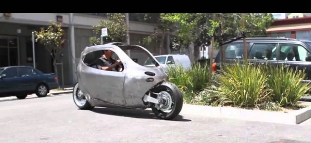 Lit Motors C1: iniziano i test  dello scooter auto stabilizzante
