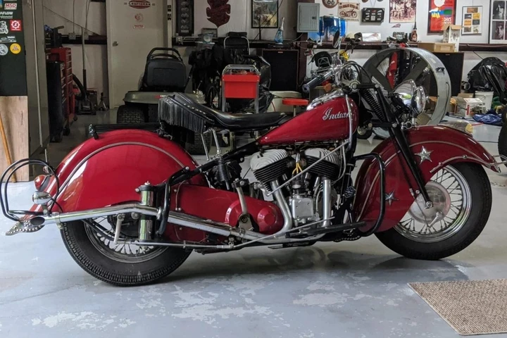 Il cuore rombante dell’America all’asta: la Indian Chief 1947
