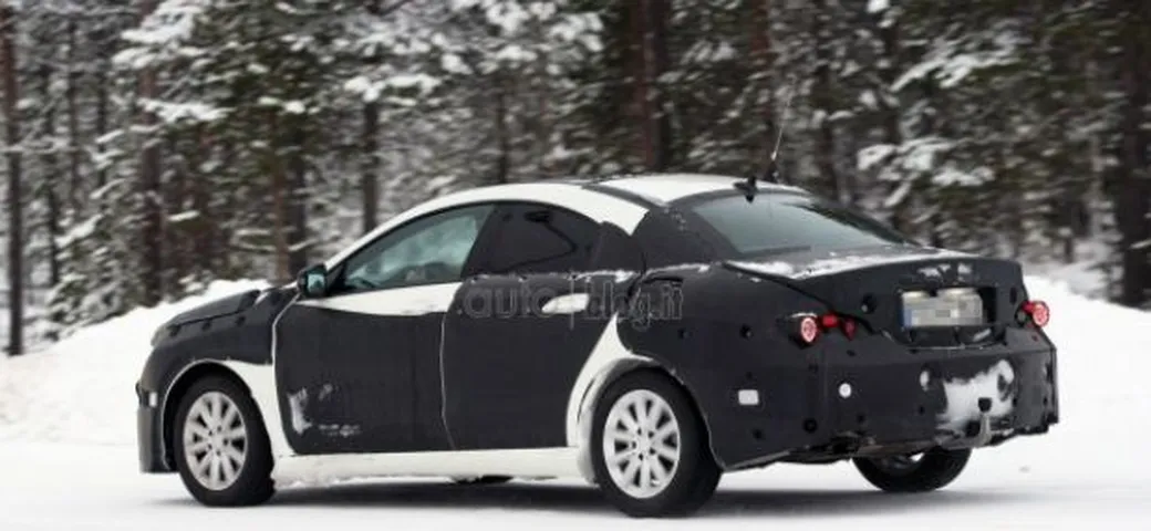 Foto Spia Mercedes CLC