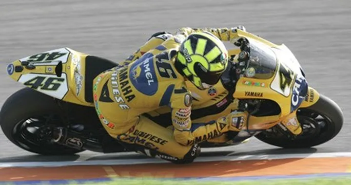 MotoGp: Rossi in pole, Bayliss secondo!