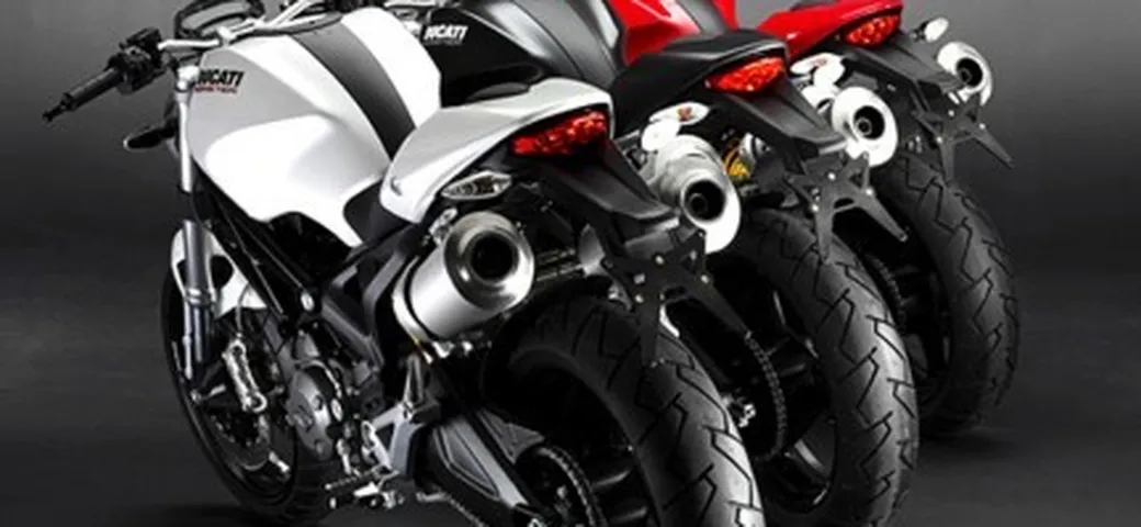 Nuovi colori per il Ducati Monster 696