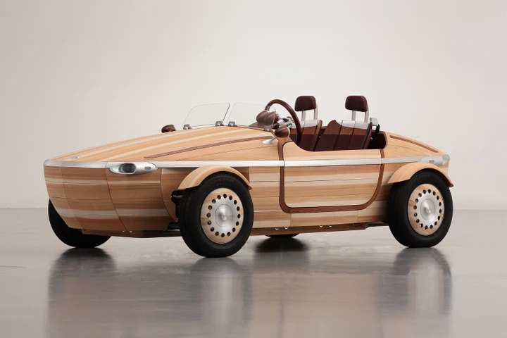 Toyota Setsuna: nuove foto dell'elettrica di legno