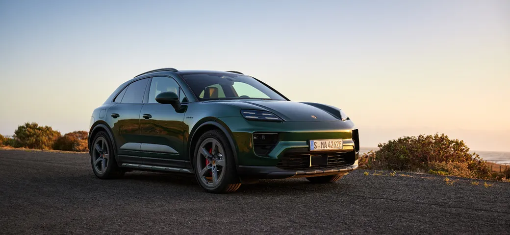 Porsche Macan 2024: due nuovi modelli 100% elettrici per l'Italia