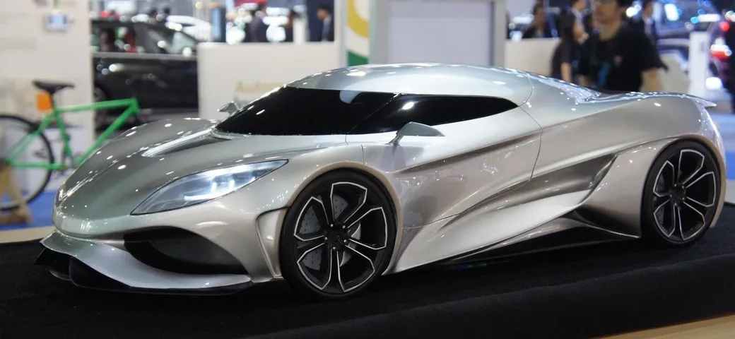 Koenigsegg Utagera concept: il suo designer ha 15 anni!