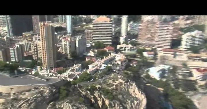Guinness dei record per Mustafà "Danger" nel cielo di Benidorm