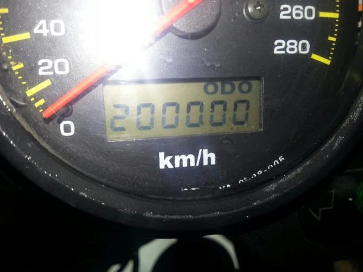 Foto del giorno: Yamaha FZS 1000 Fazer con 200.000 KM