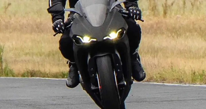 Norton torna a ruggire: la nuova superbike debutta a EICMA 2025