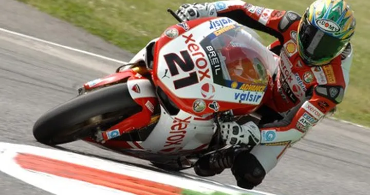 Monza non tradisce: hai visto Bayliss? E che Ducati! E' supercorsa!