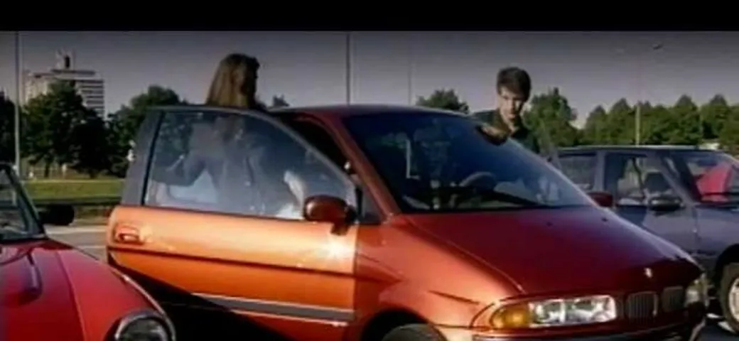 Video: BMW e la storia delle auto elettriche