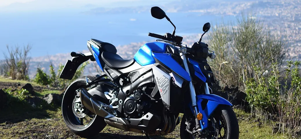 Suzuki GSX-S950, la prova su strada (VIDEO)