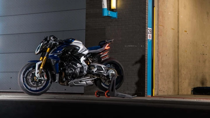 MV Agusta: ricambi in 7 giorni in tutto il mondo con DHL