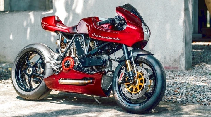Ducati MH900e 