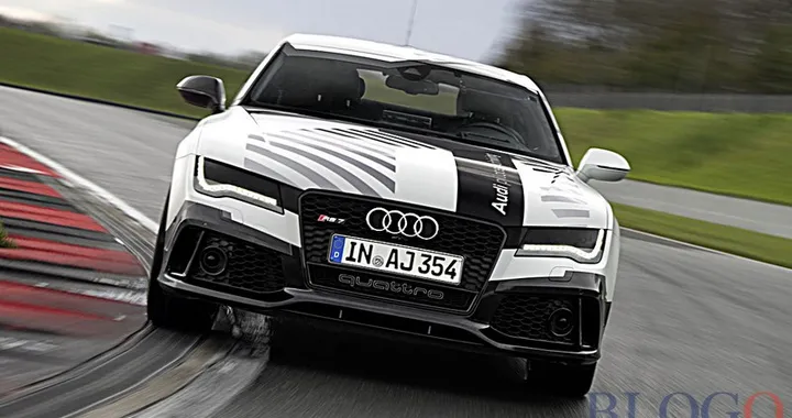Audi RS7 Piloted Driving Concept Car: l'auto a guida autonoma scende in pista