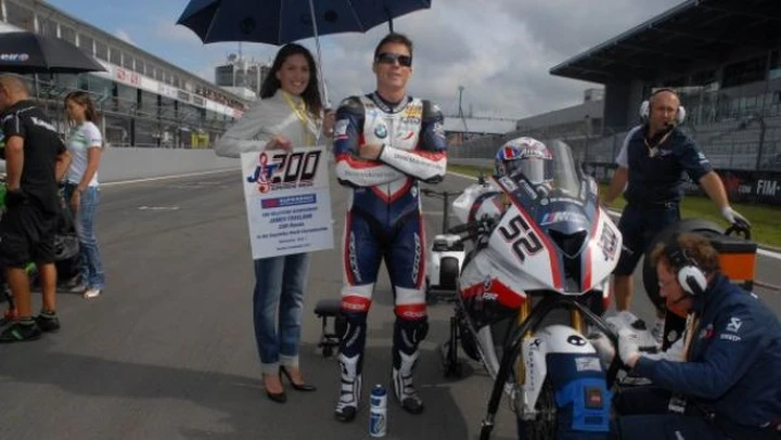Scatto in Corsa: la caduta di Toseland alla 200a gara al SBK